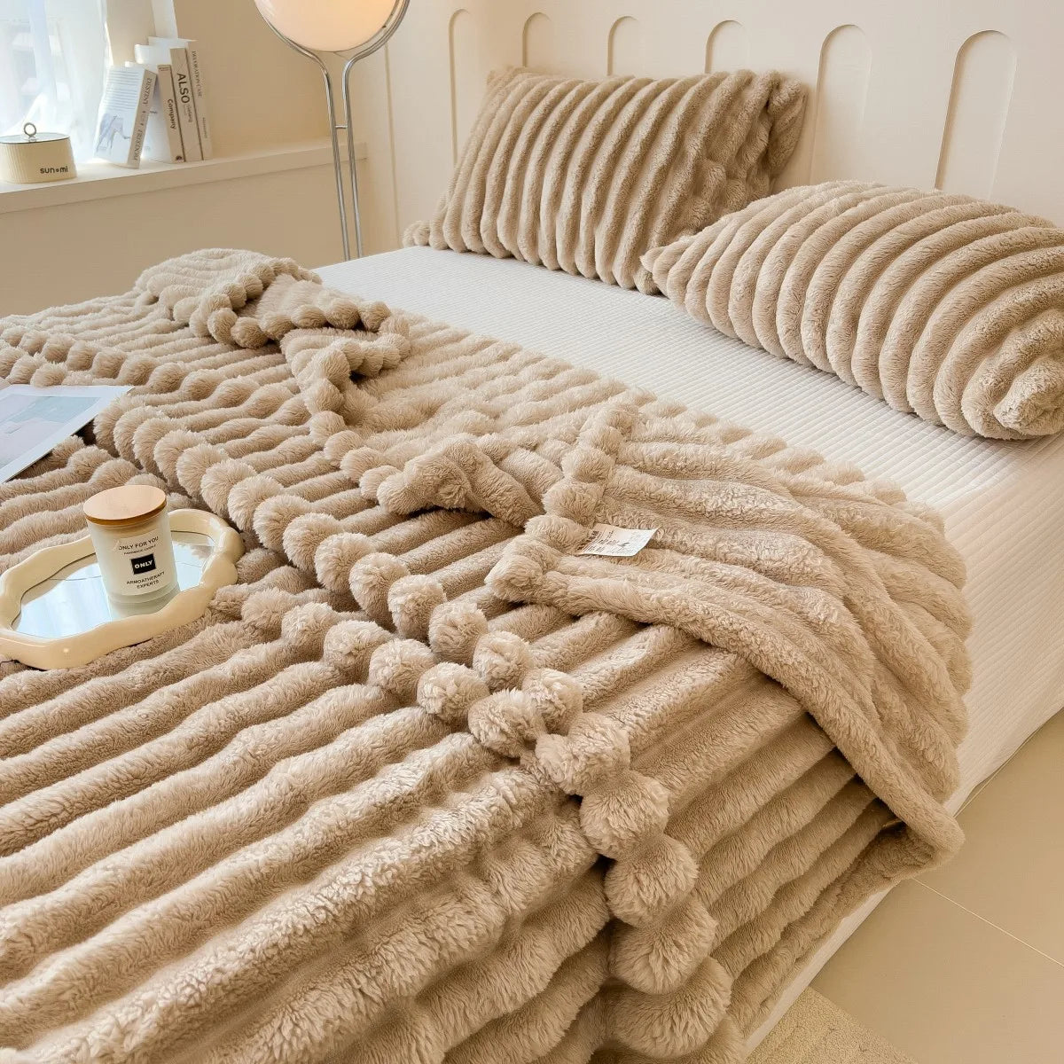 Thickened Wide Striped Coral Fleece Blanket For Bed Nap Pet