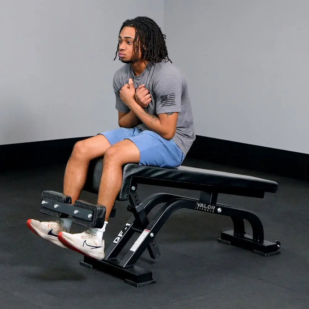YTYIN Adjustable Weight Bench Sixteen Position Decline To Flat Wheels