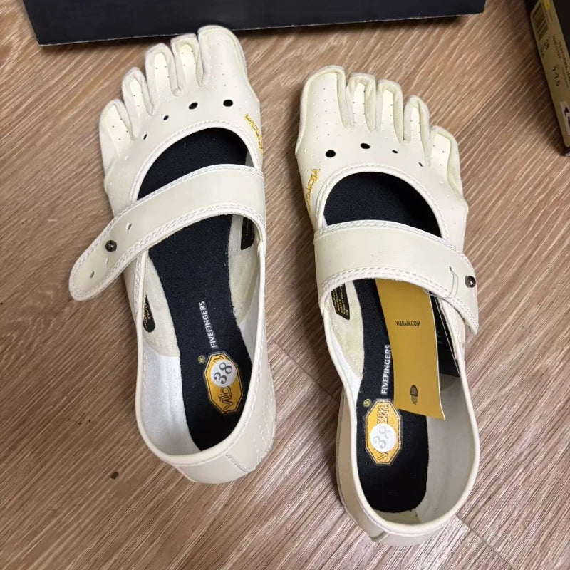 Women Five Toe Barefoot Mary Jane Shoes With Adjustable Strap