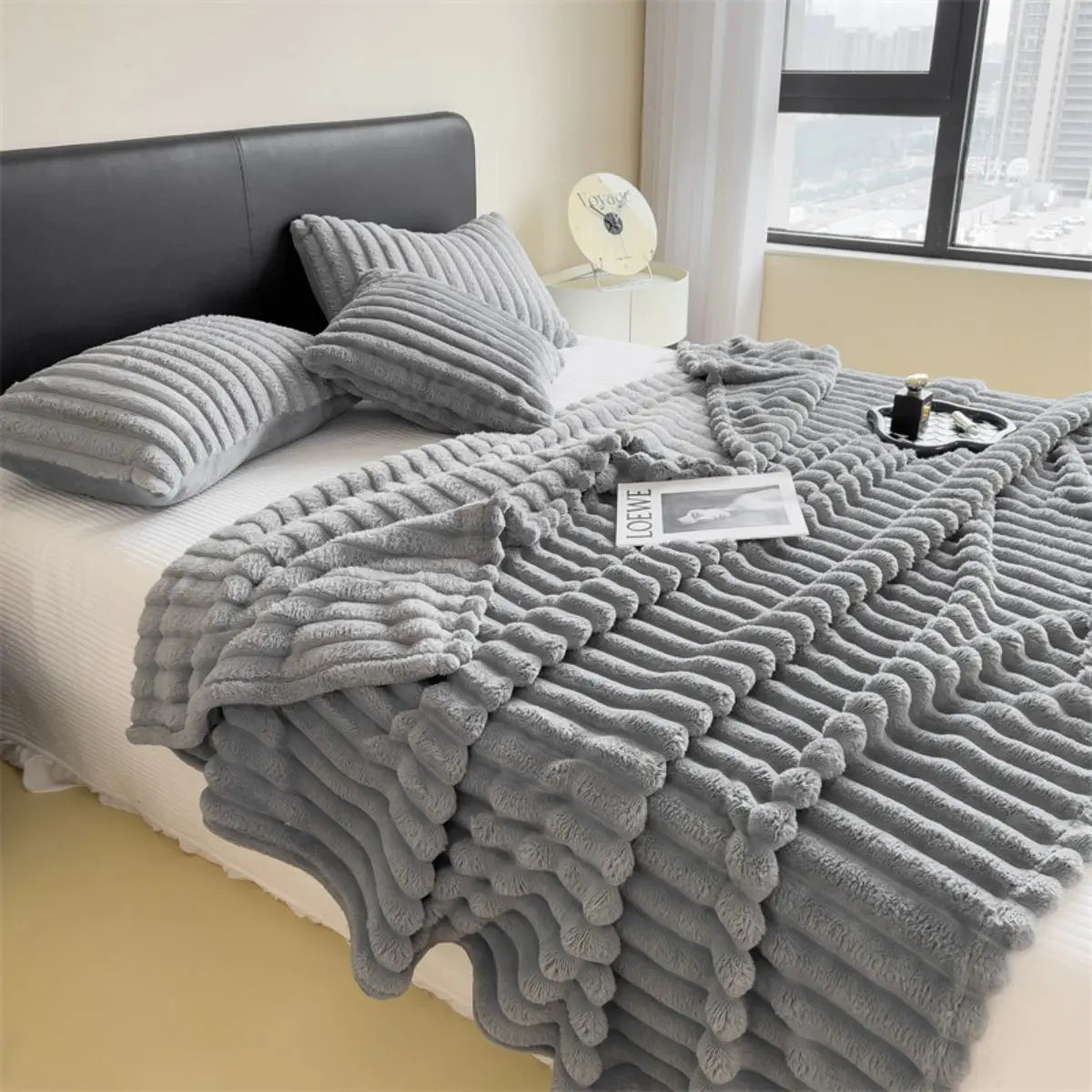 Thickened Wide Striped Coral Fleece Blanket For Bed Nap Pet