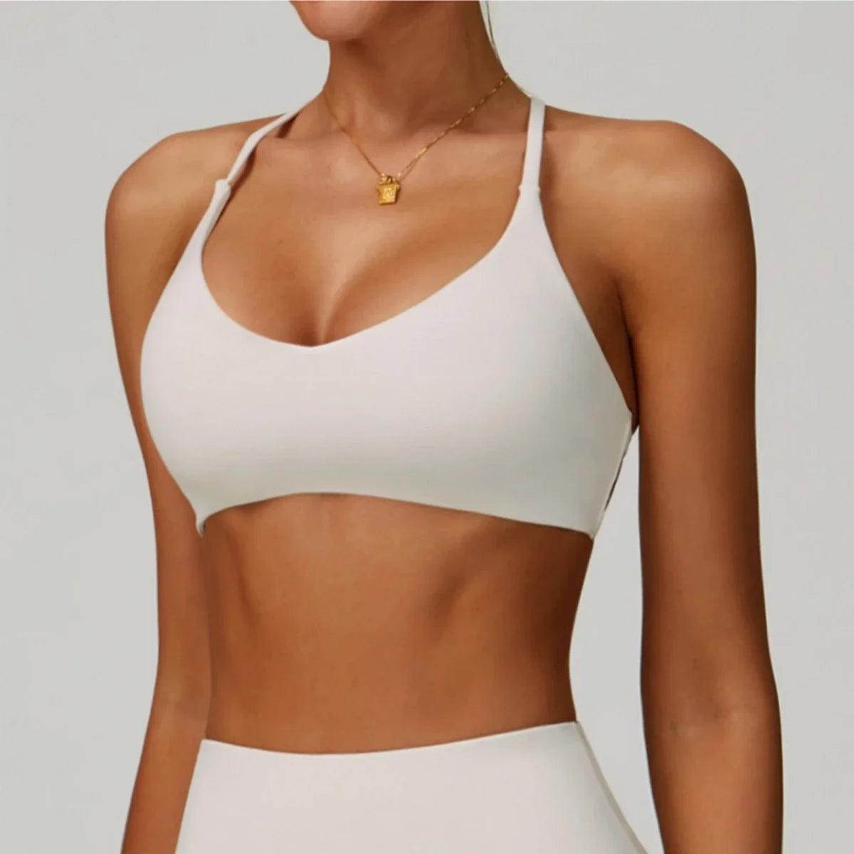 Breathable Cross Shoulder Straps Sports Bra for Yoga and Gym